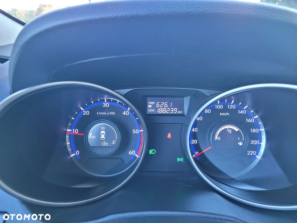 Hyundai ix35 1.7 CRDi Comfort 2WD - 11