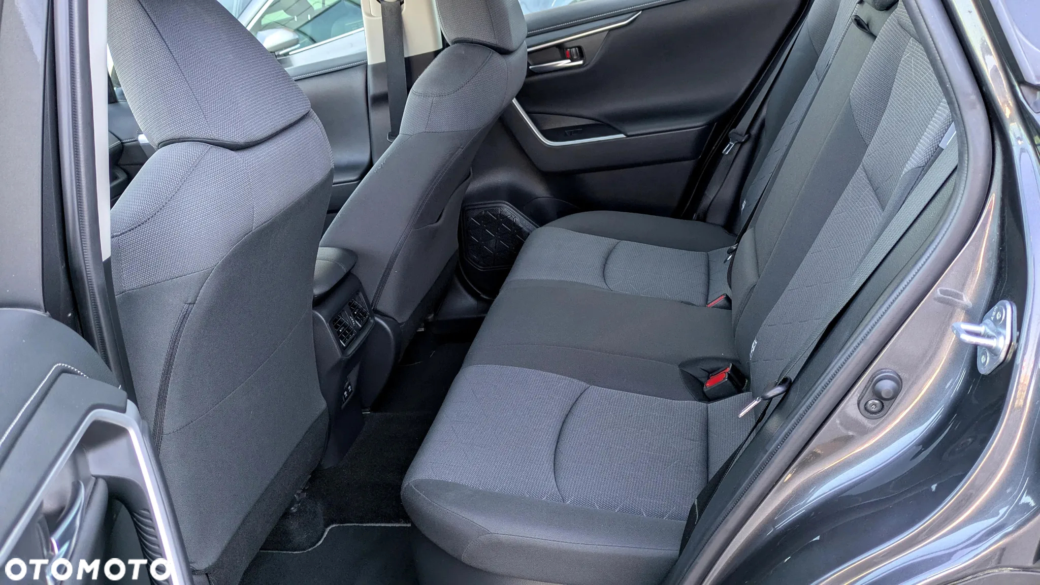 Toyota RAV4 2.5 Hybrid Comfort 4x2 - 9
