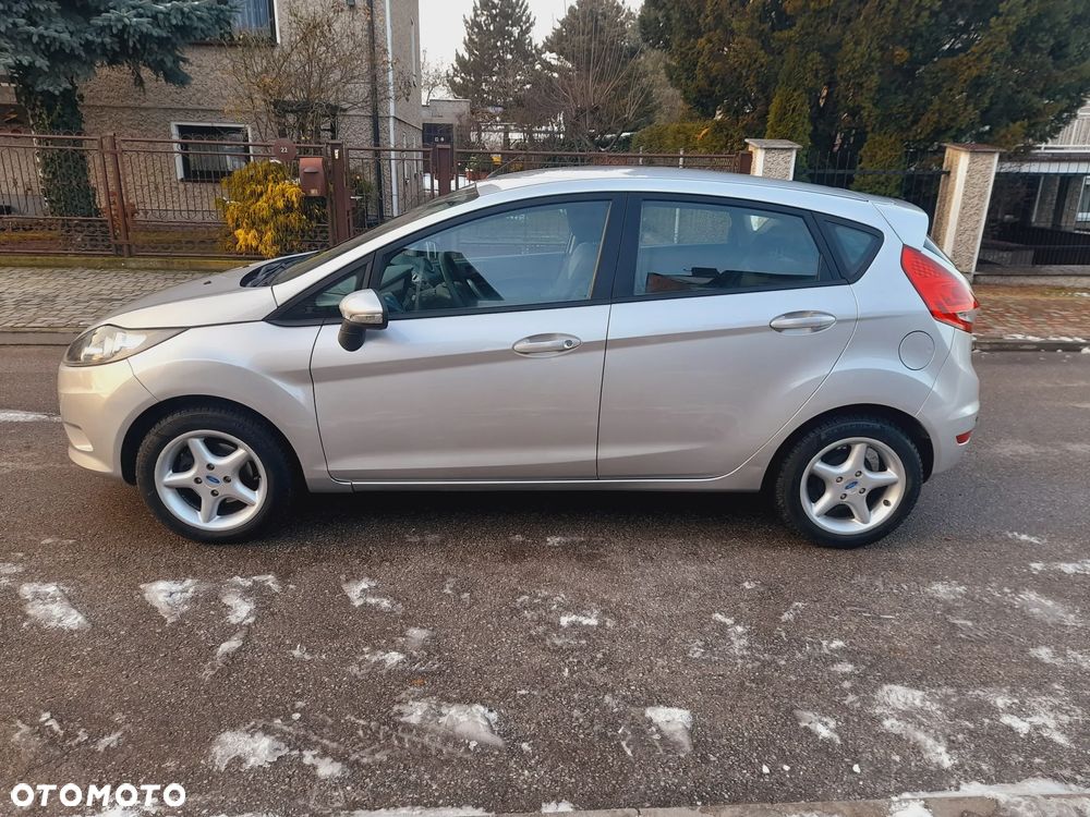 Ford Fiesta - 7