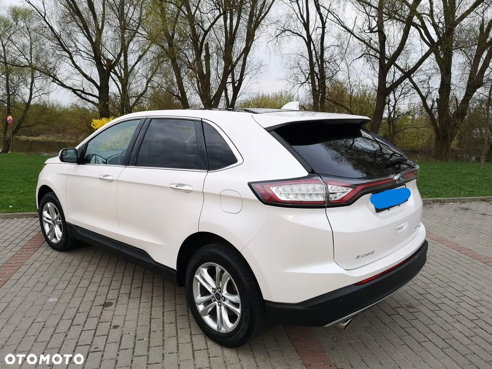Ford Edge - 24