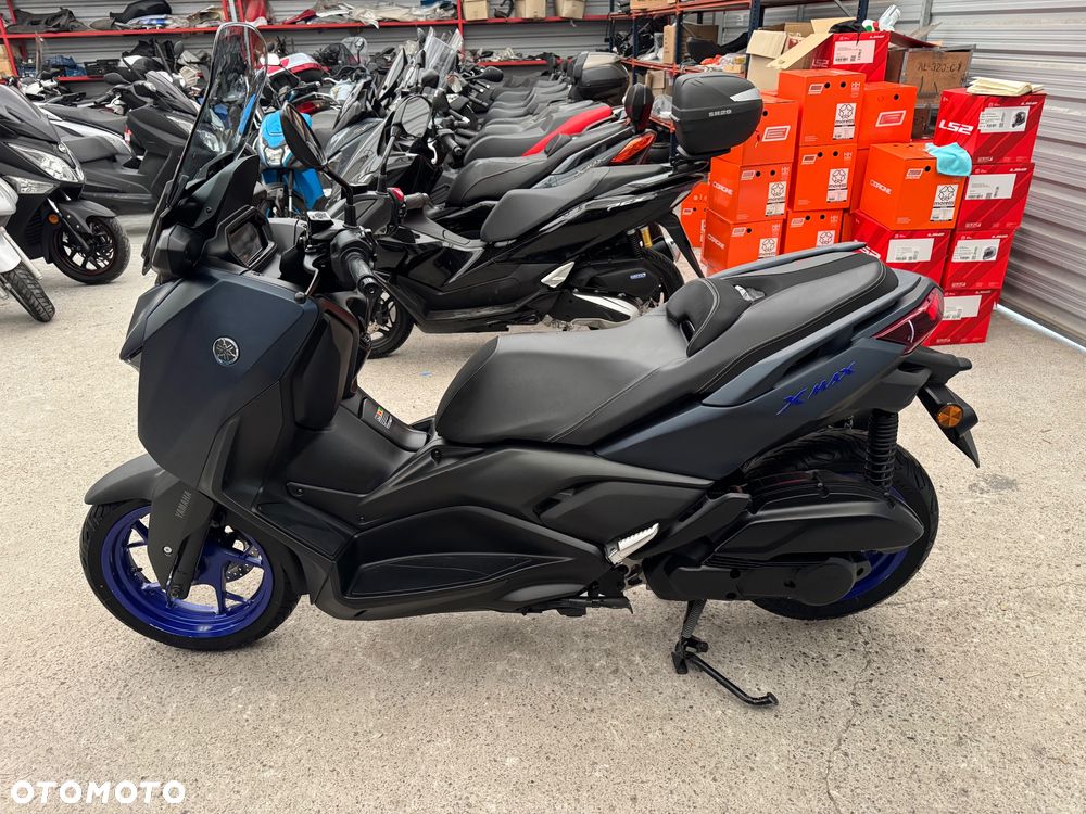 Yamaha X-max - 4