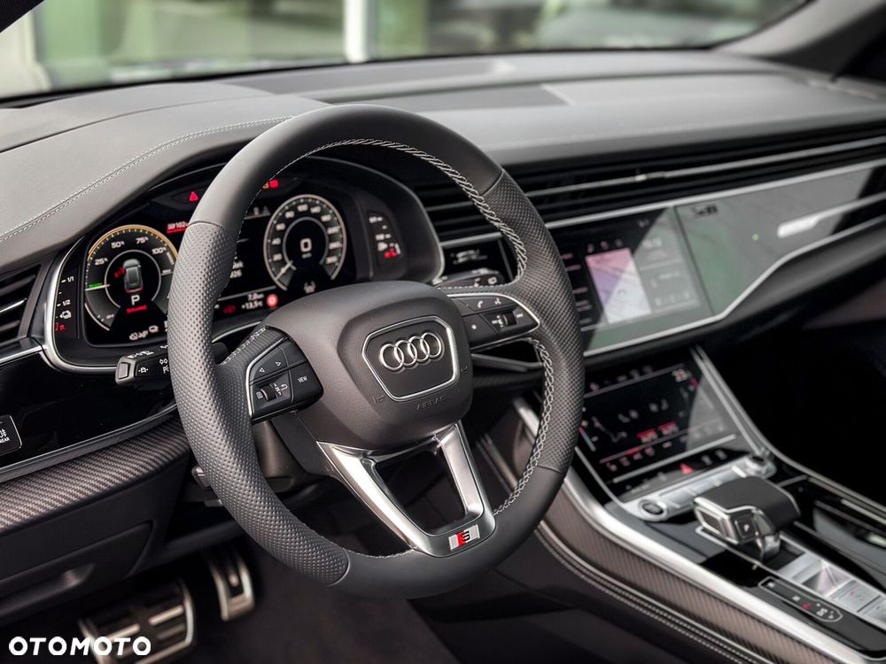 Audi Q8 - 22
