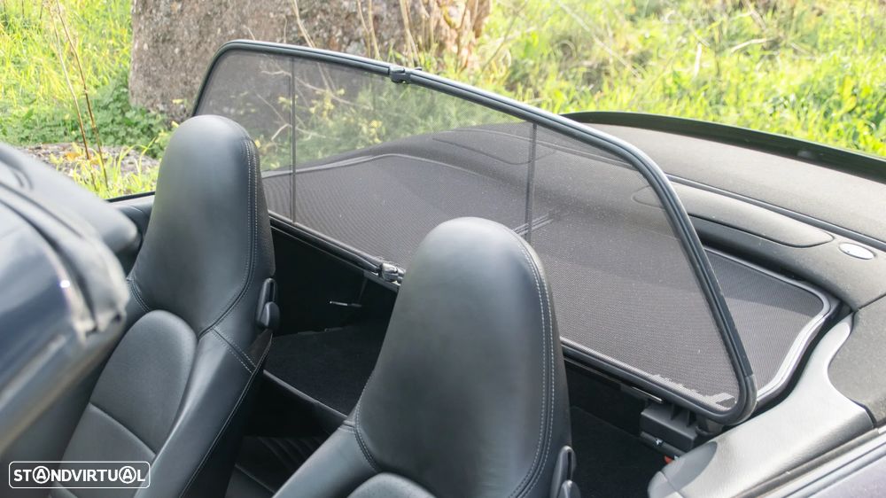 Porsche 911 (996) Carrera Cabrio - 15