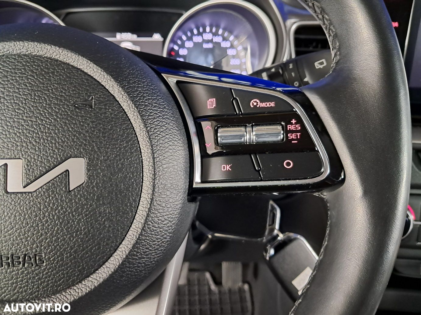 Kia XCeed - 13