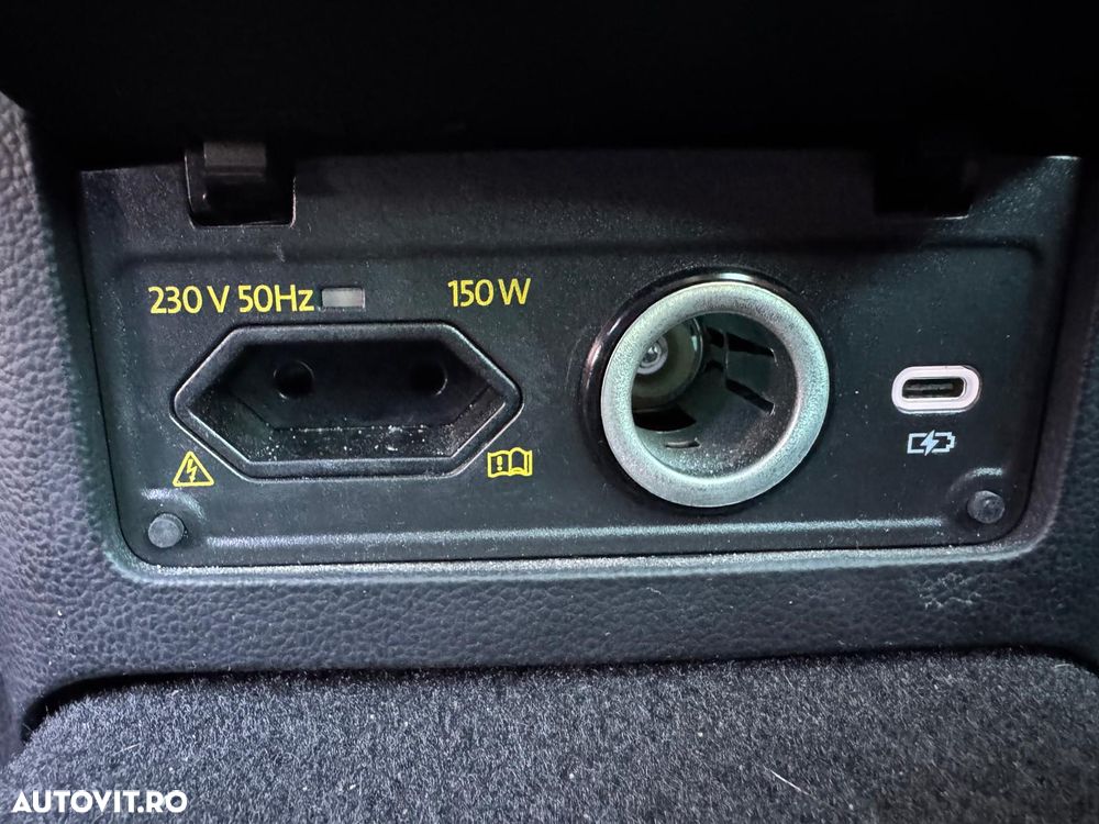 Volkswagen Passat 2.0 TDI SCR DSG Business - 33