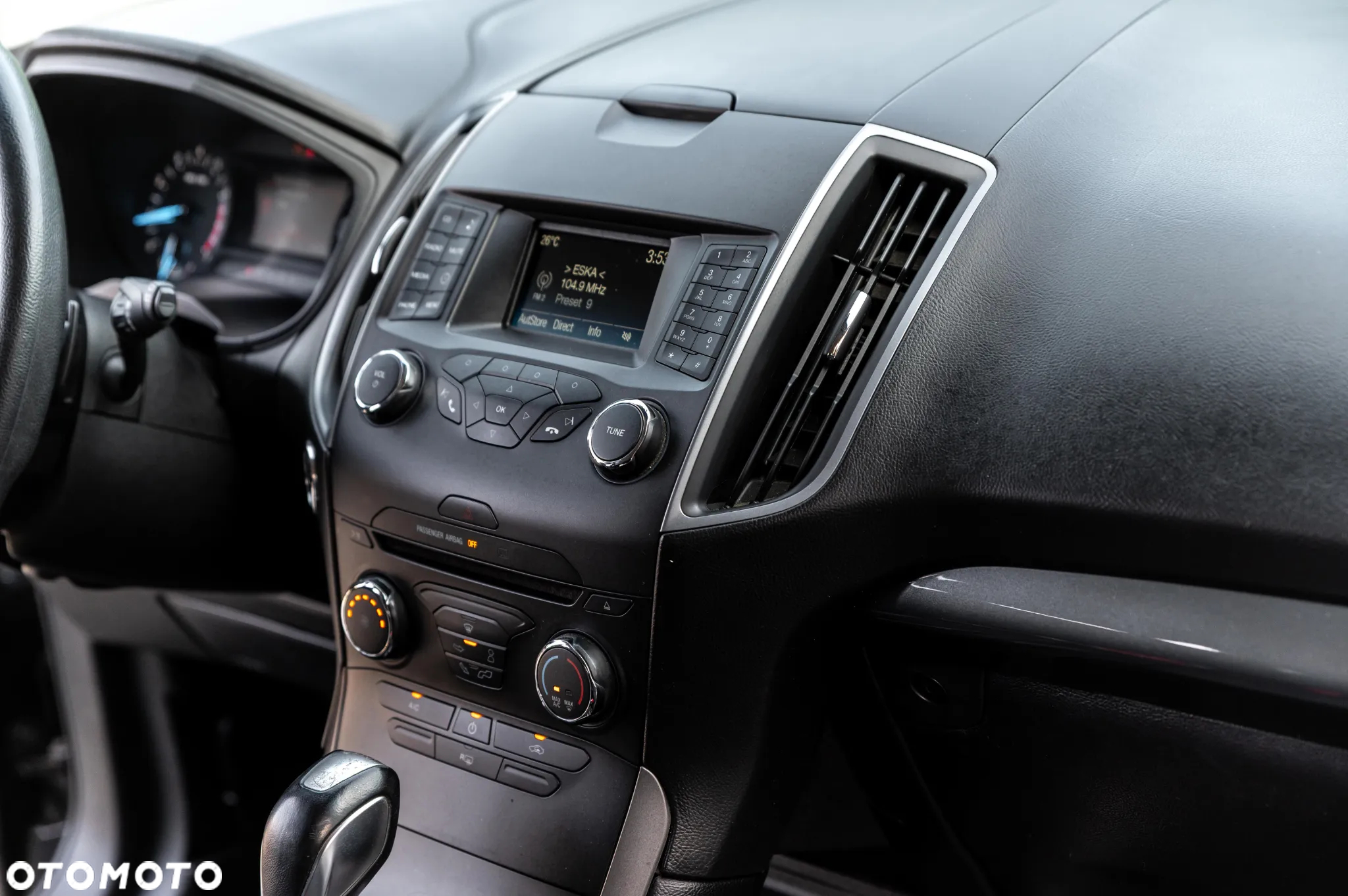 Ford Edge - 26