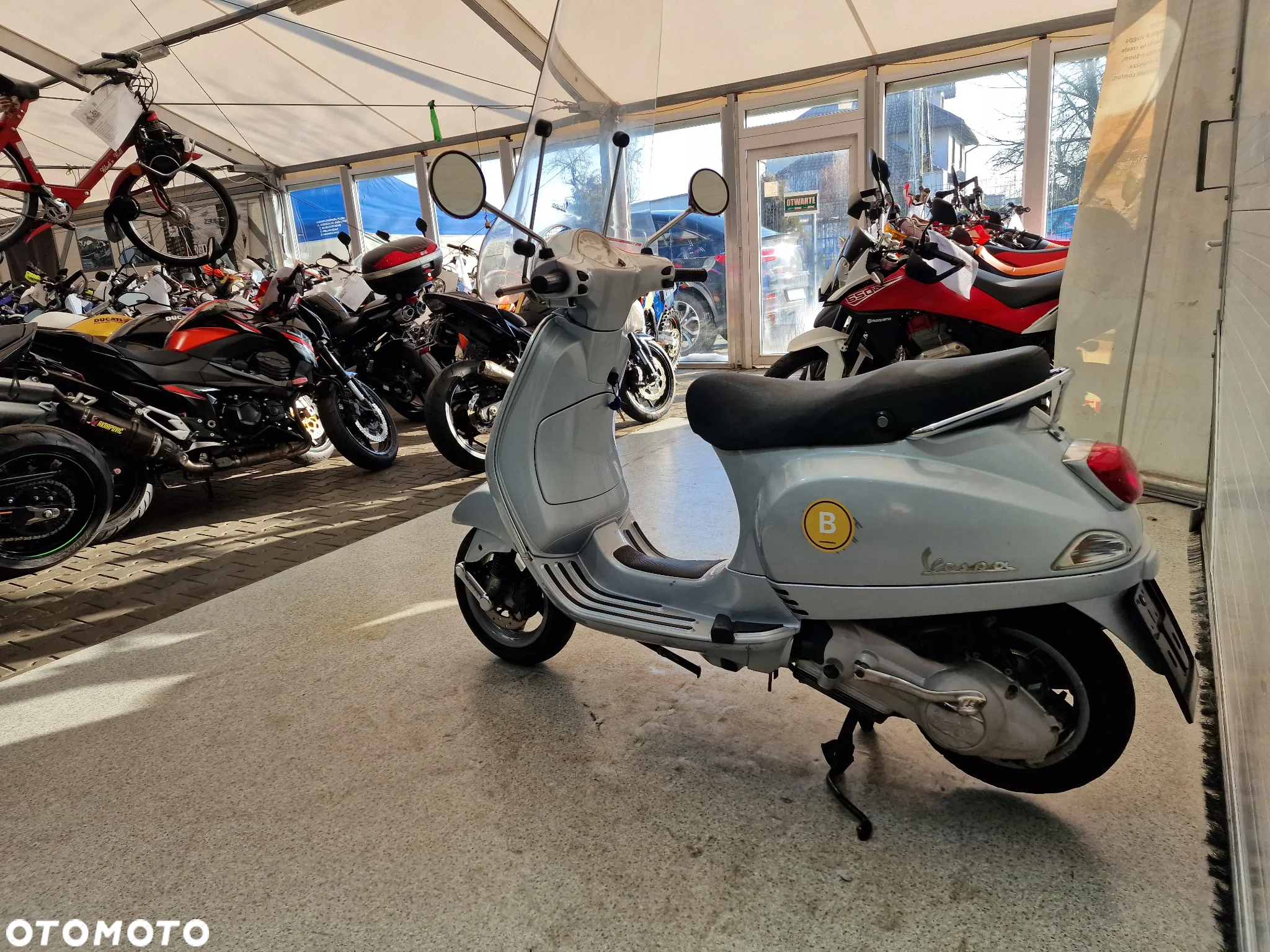 Piaggio Vespa - 19