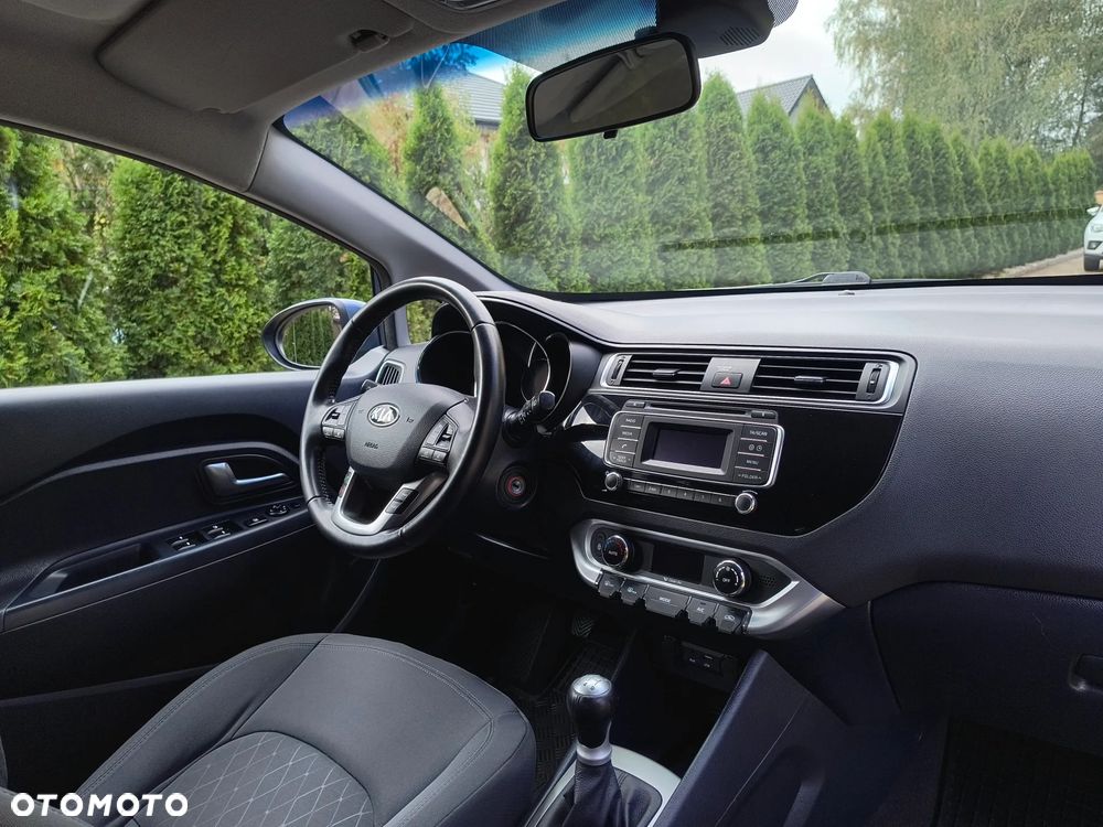 Kia Rio 1.2 XL - 38