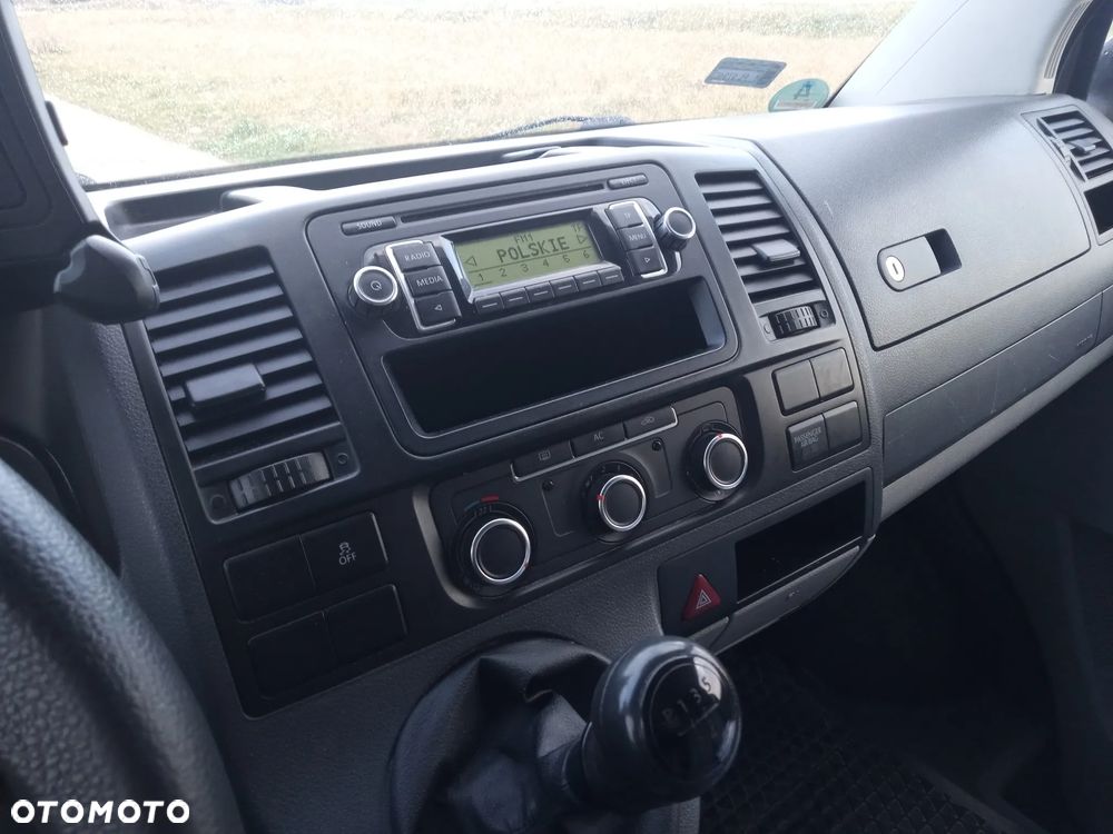 Volkswagen Transporter T5 - 15