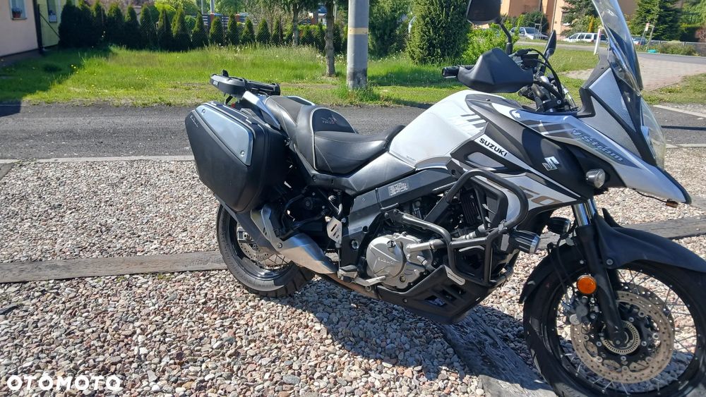 Suzuki V-STROM - 19