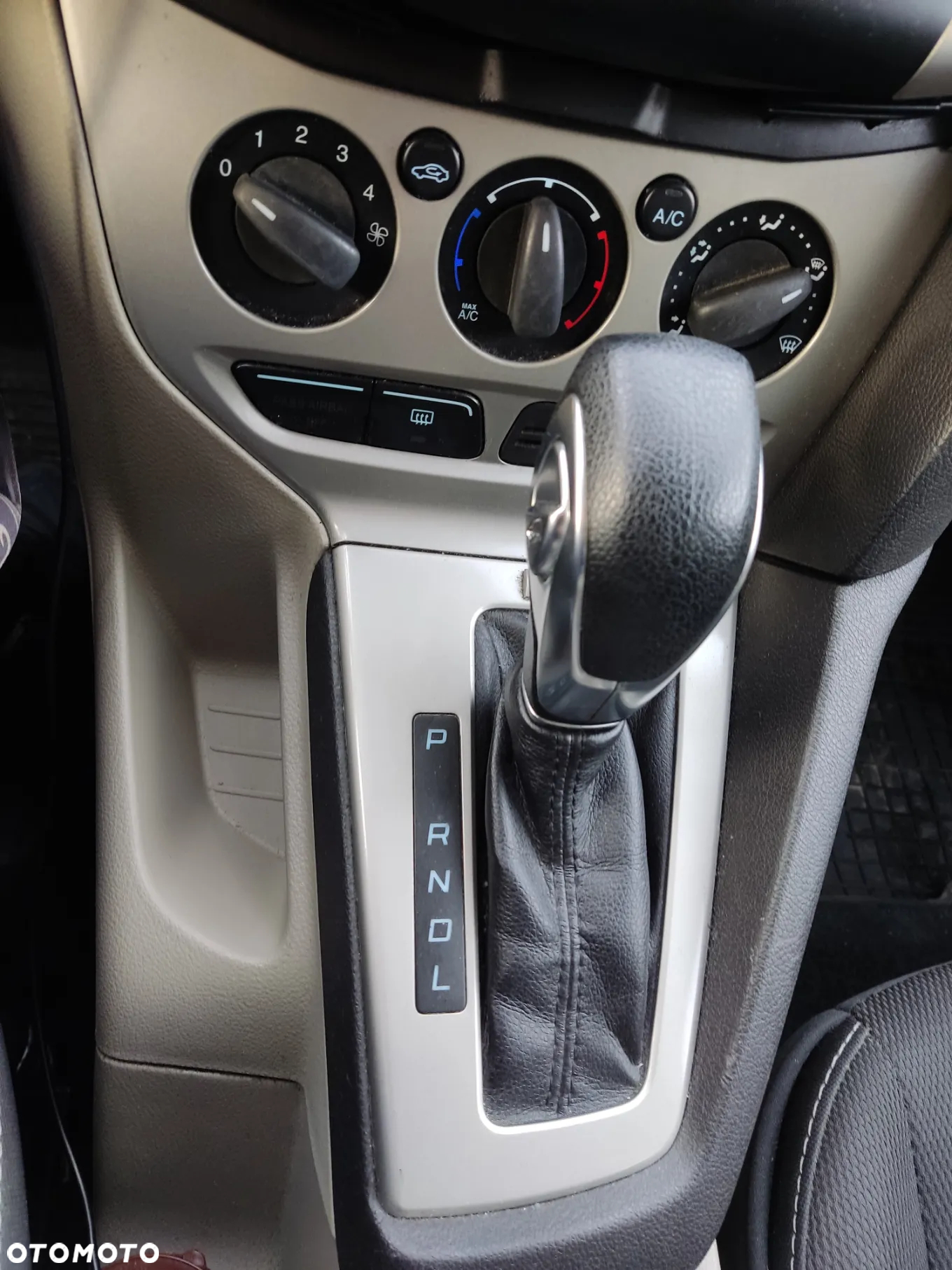 Ford Focus - 26