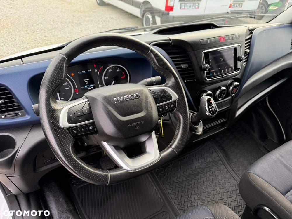 Iveco 2021/Daily 35-180VP/ 3.0 180KM/Poduszki/furgon Maxi/PDC/Radio DAB/Tempomat/hak 3,5T - 34