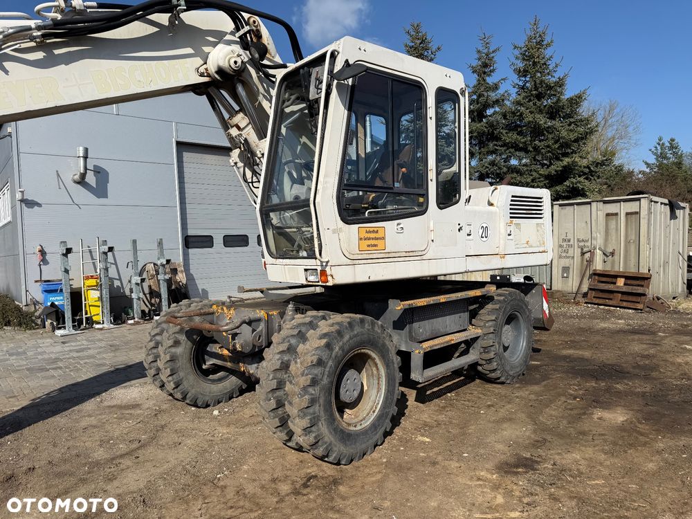 Liebherr A900 Litronic - 3