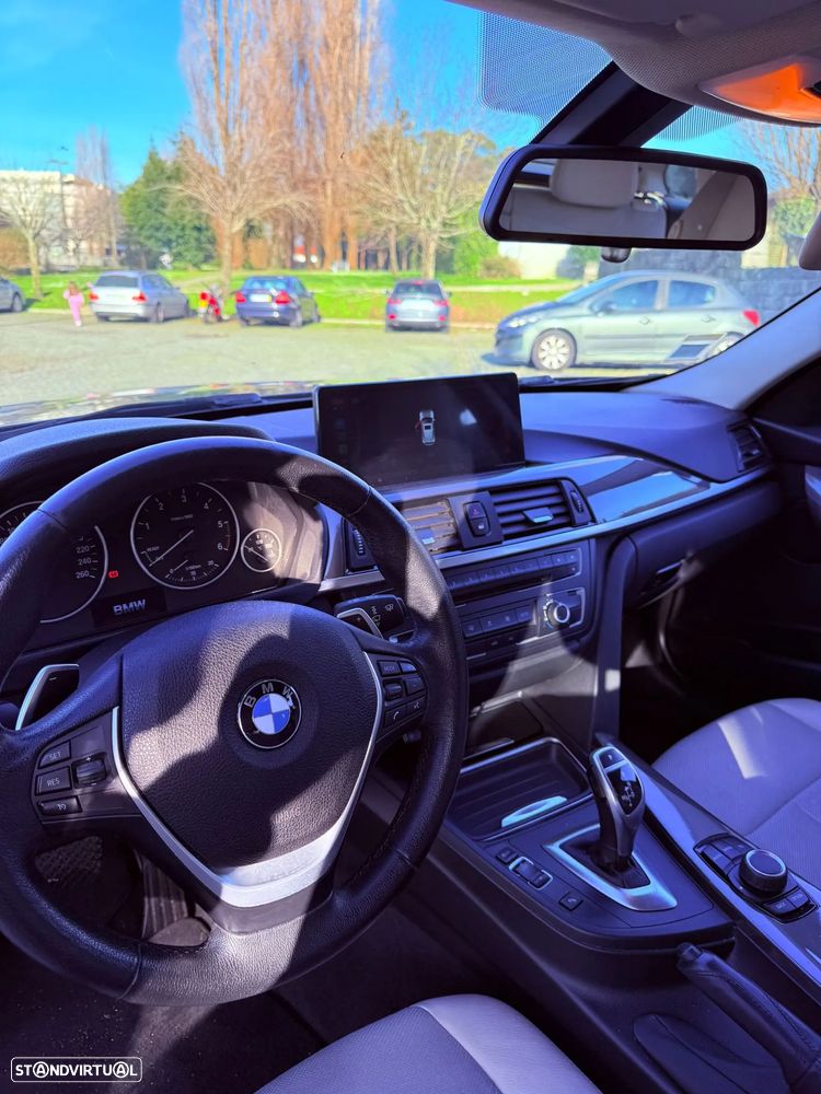 BMW 320 d EfficientDynamics Line Modern Auto - 13