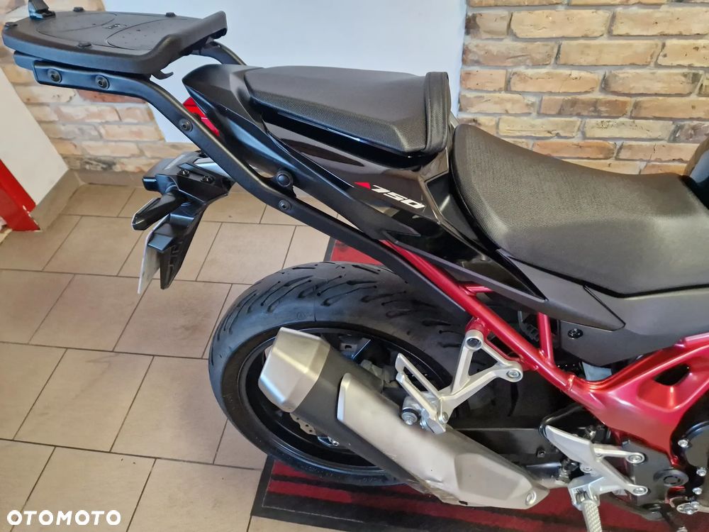 Honda Hornet - 10