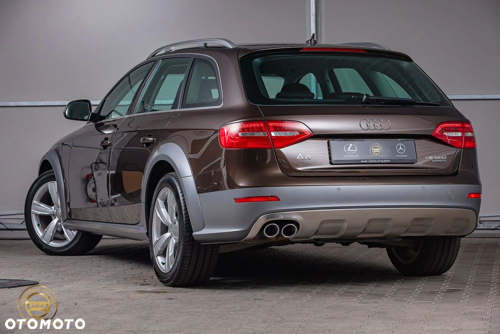 Audi A4 Allroad 2.0 TDI Quattro S tronic - 4