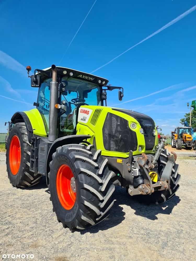 Claas Axion 800 - 4