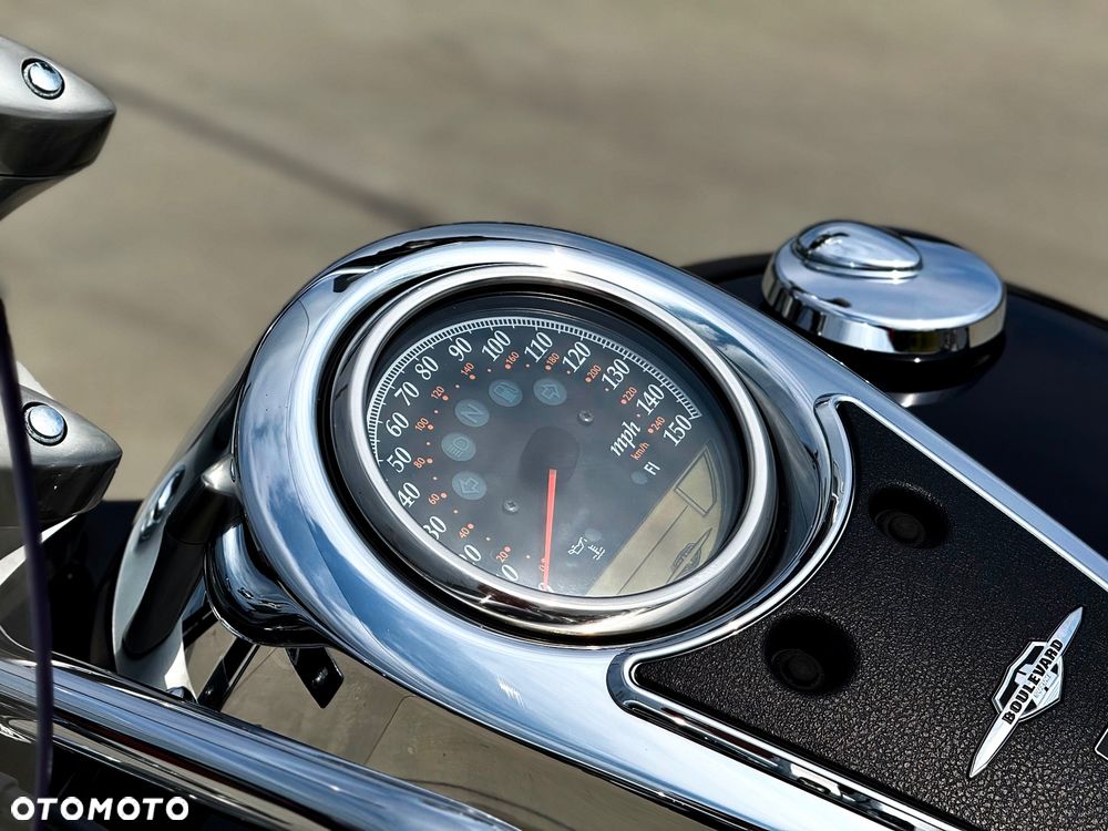 Suzuki Boulevard - 10