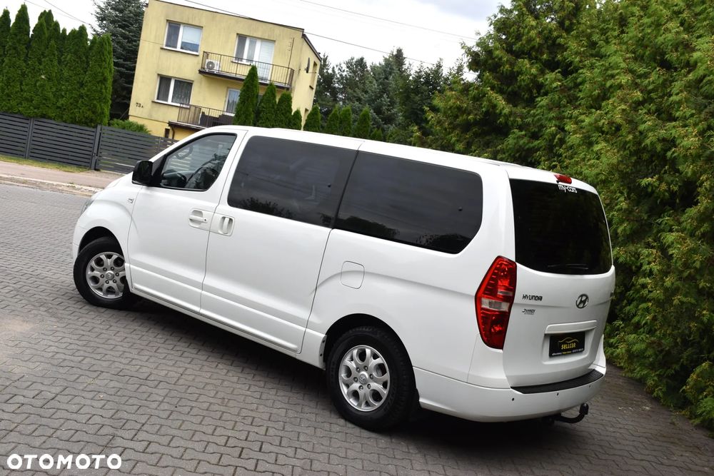 Hyundai H-1 2.5 CRDi Travel Comfort - 3