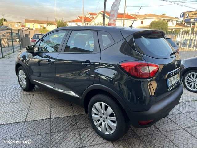 Renault Captur - 14