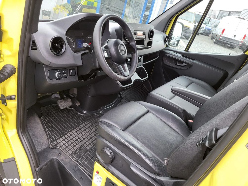 Mercedes-Benz SPRINTER 907- 319 V6 CDI-KARETKA - AMBULANS-AUTOMAT - 14
