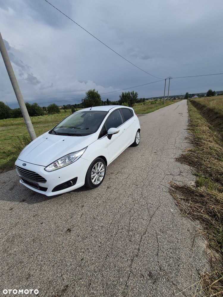 Ford Fiesta - 8