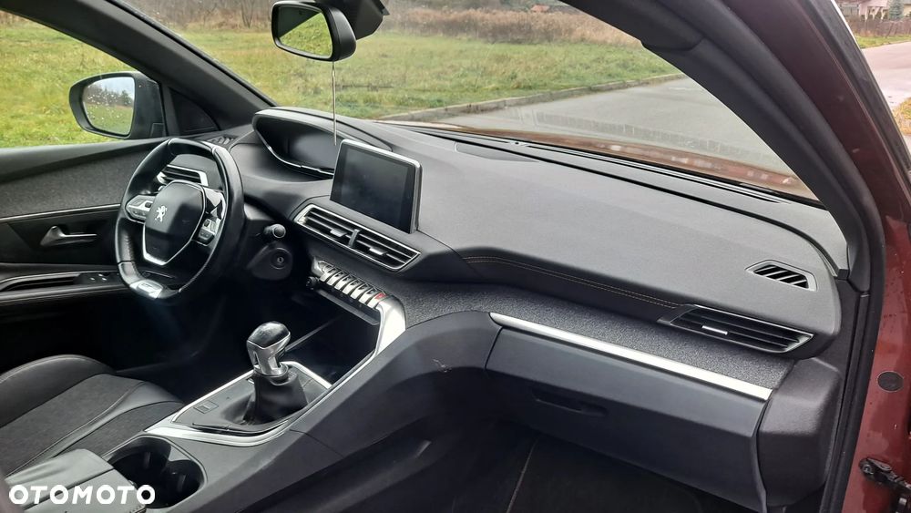 Peugeot 3008 1.2 PureTech Active - 20