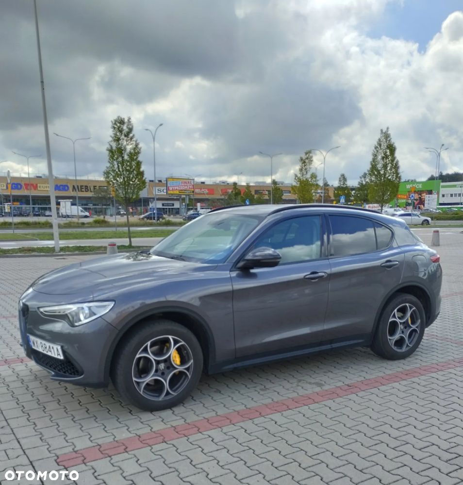 Alfa Romeo Stelvio 2.0 Turbo B-Tech Edition Q4 - 6