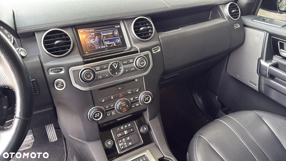 Land Rover Defender - 14