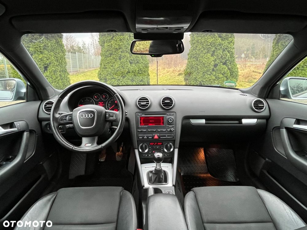 Audi A3 Sportback 2.0 TDI DPF S line Sportpaket plus - 5