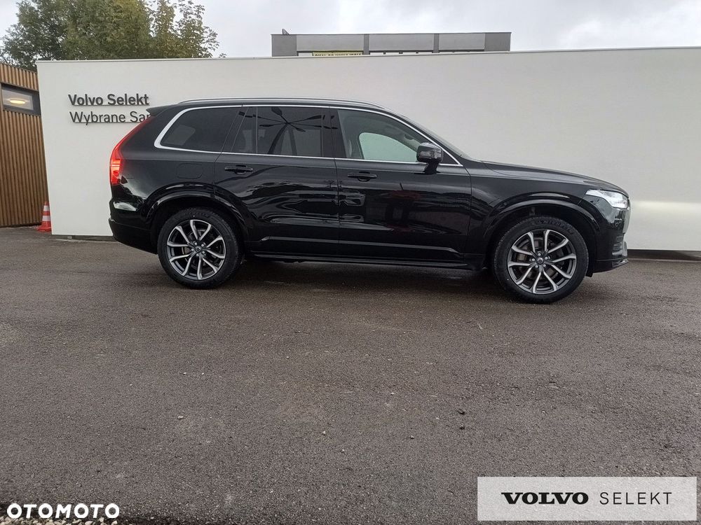 Volvo XC 90 - 8
