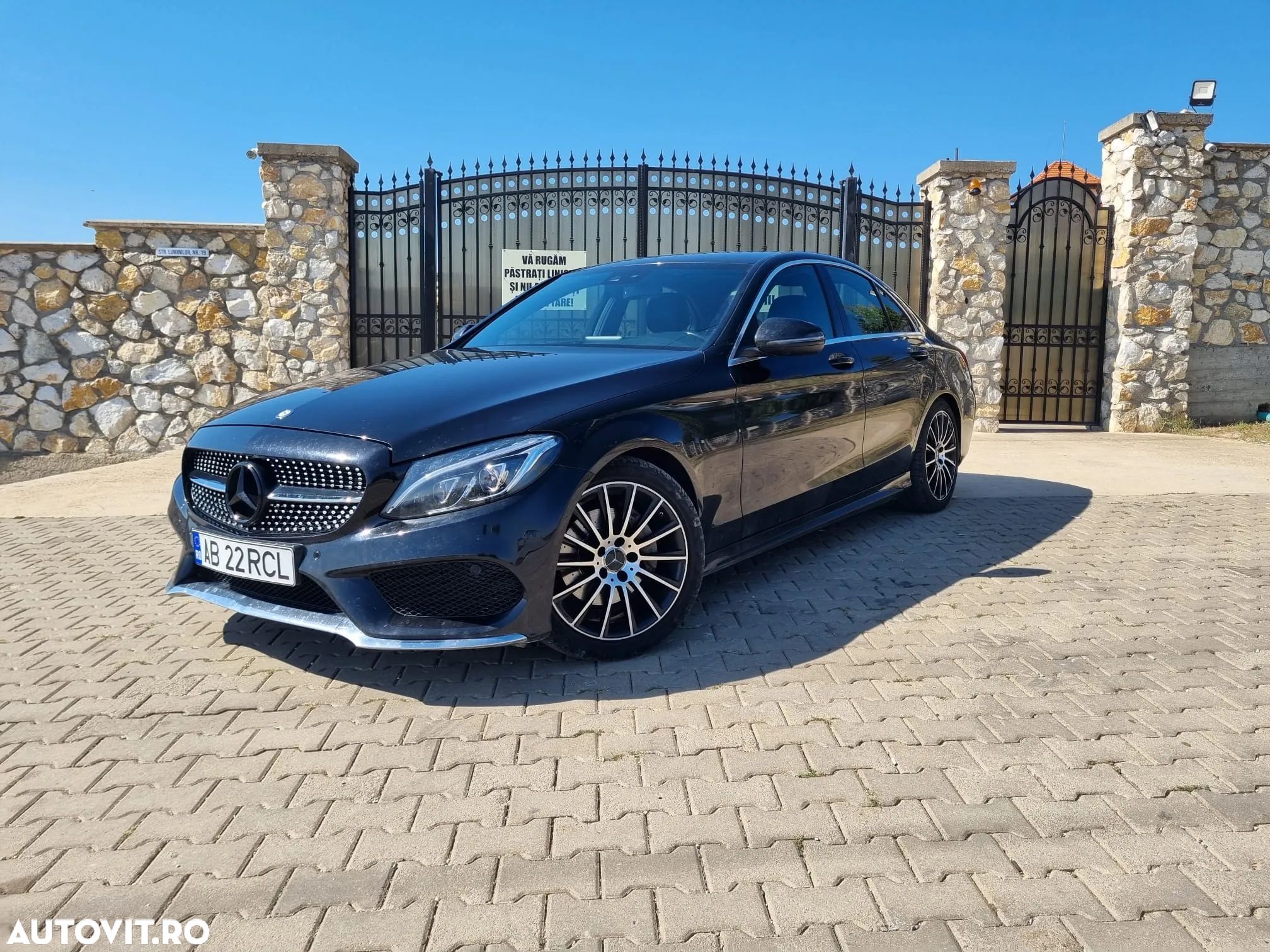 Mercedes-Benz C 220 (BlueTEC) d T 7G-TRONIC AMG Line - 1