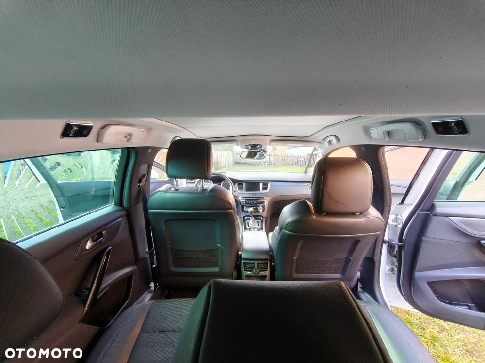 Peugeot 508 1.6 e-THP Allure S&S - 24