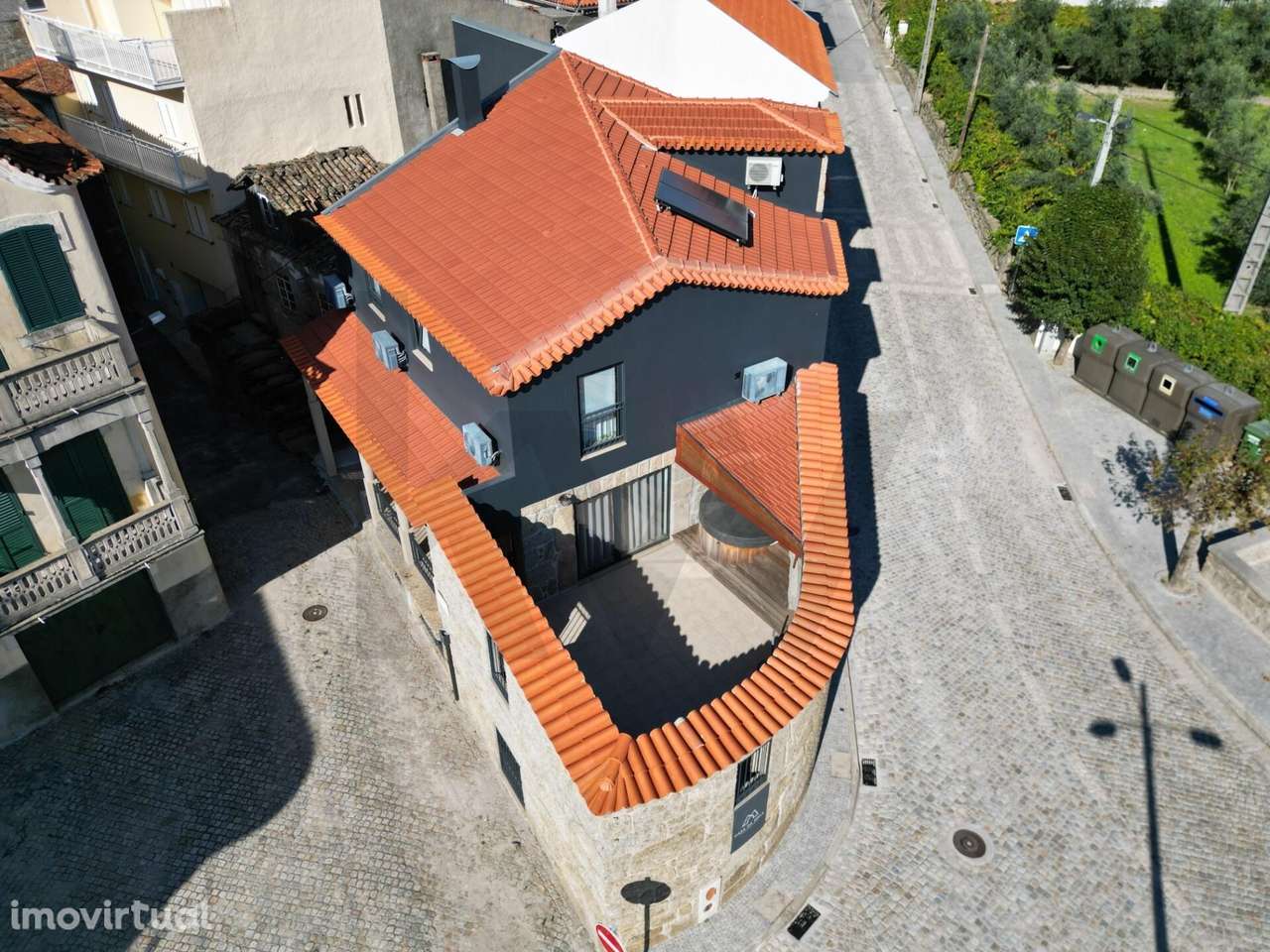 Refúgio de Luxo na Serra da Estrela – Moradia T6  | Totalmente Remodel - Grande imagem: 2/27