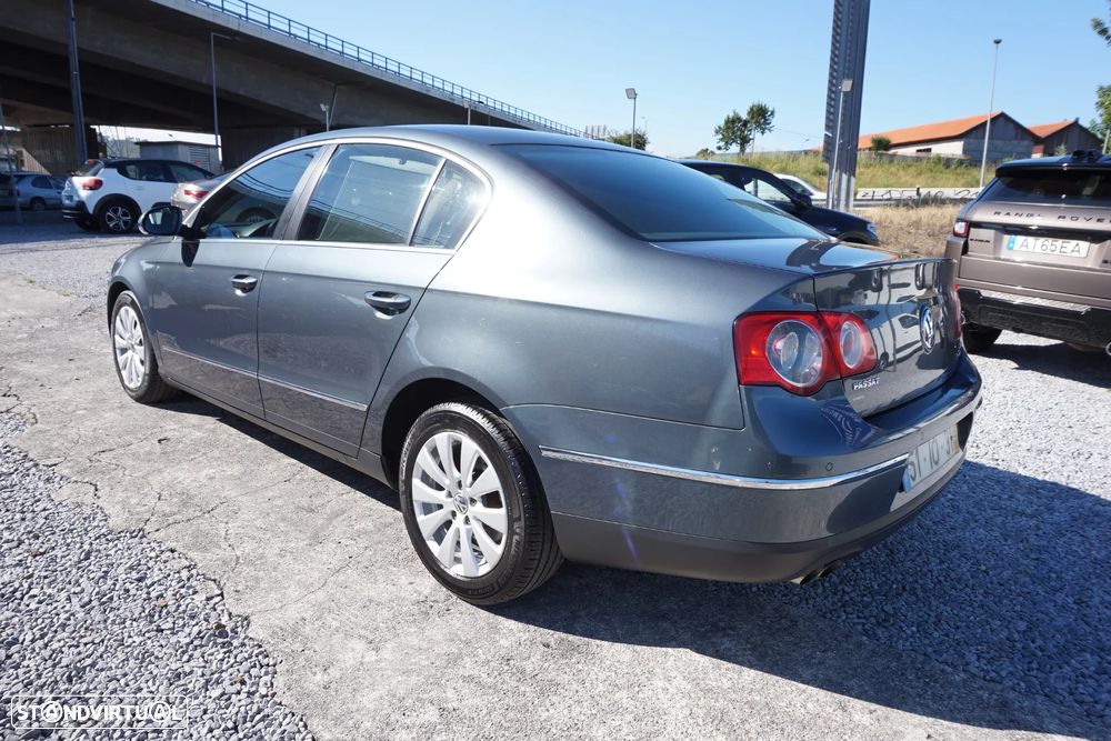 VW Passat 2.0 TDI BM Confortline - 5