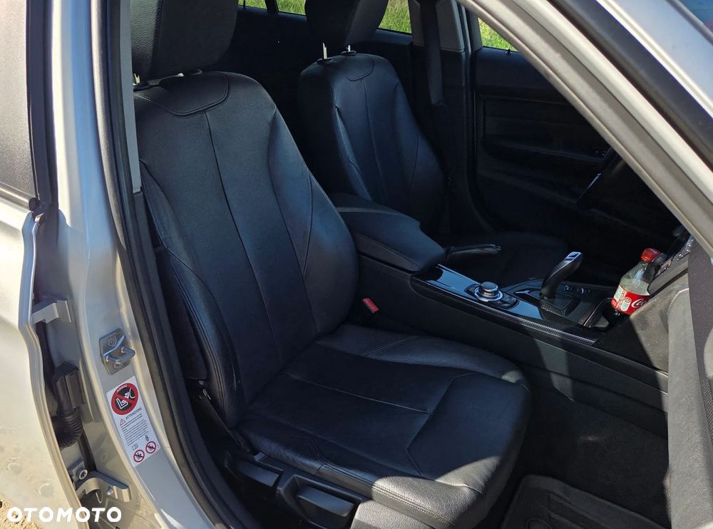 BMW Seria 3 320d DPF Edition Fleet Sport - 15