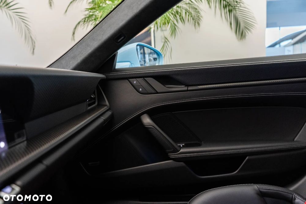 Porsche 911 GT3 Touring PDK - 22