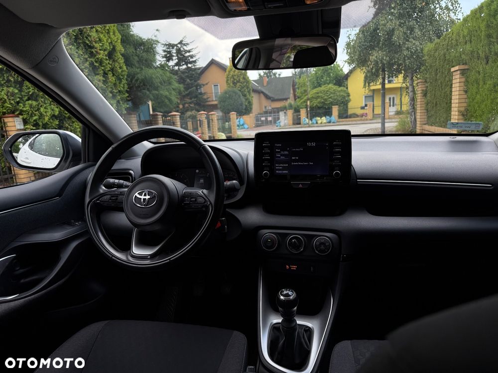 Toyota Yaris 1.5 Comfort - 10