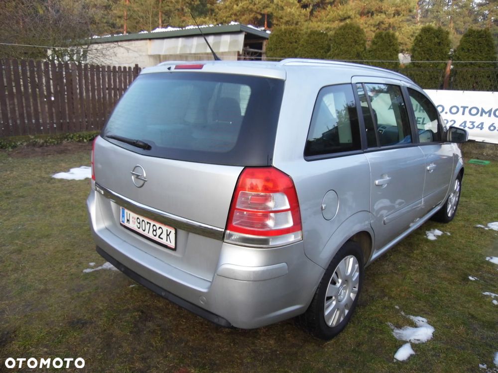 Opel Zafira 1.8 Design Edition - 9