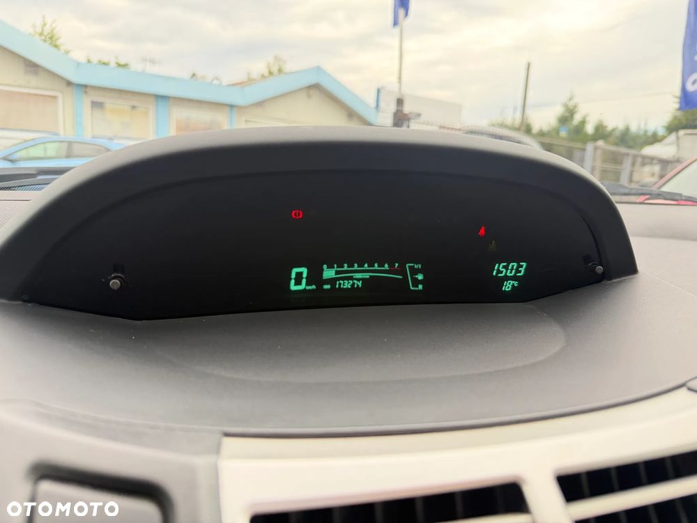 Toyota Yaris 1.0 VVT-i Sol - 15