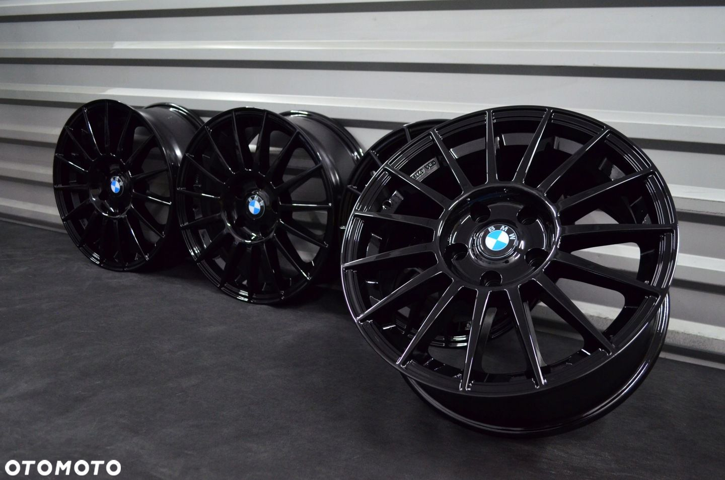 Felgi BMW 5x120 R17 e90 e91 e92 e93 F30 F31 F32 X3 X1 X3 F20 Z4 F34 F36 - 3