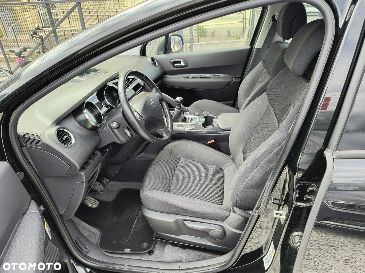 Peugeot 3008 1.6 BlueHDi Active S&S - 10