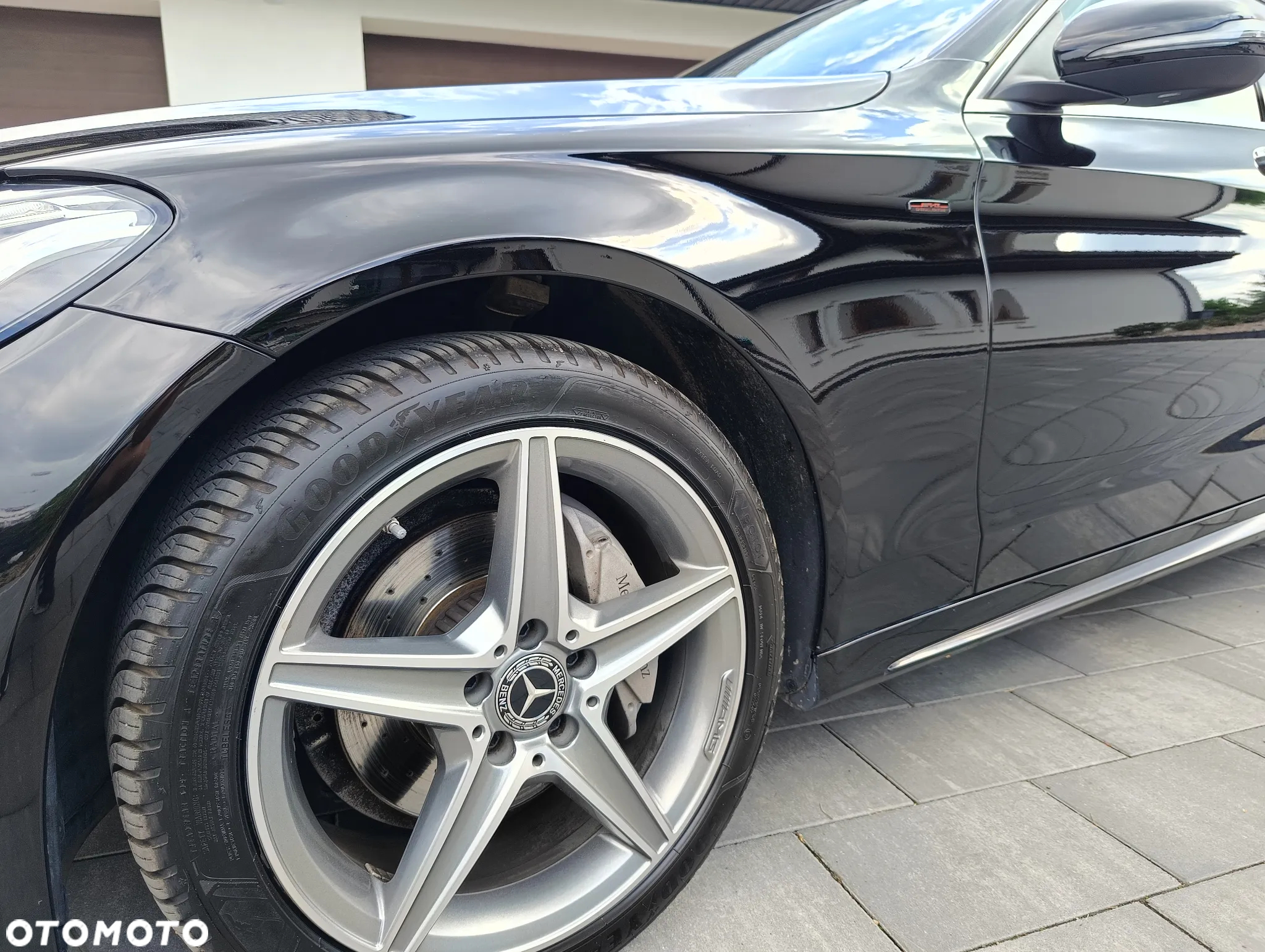 Mercedes-Benz Klasa C 200 4-Matic 9G-TRONIC - 8
