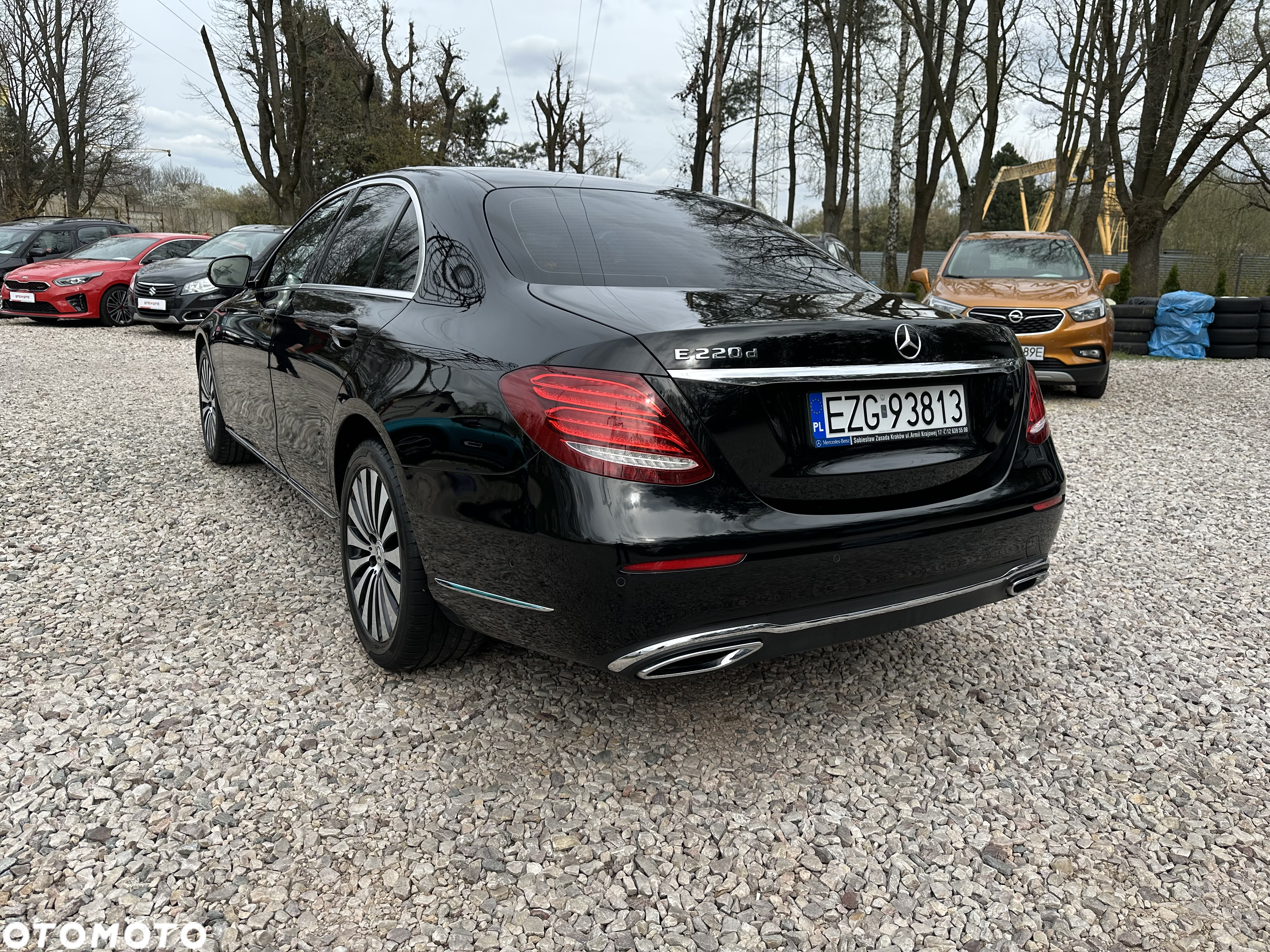 Mercedes-Benz Klasa E 220 d Business Edition 9G-TRONIC - 6