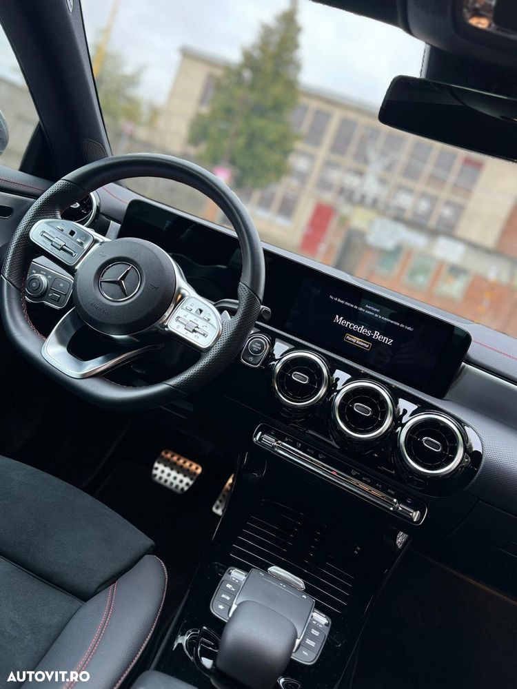 Mercedes-Benz CLA 200 MHEV Coupe - 10