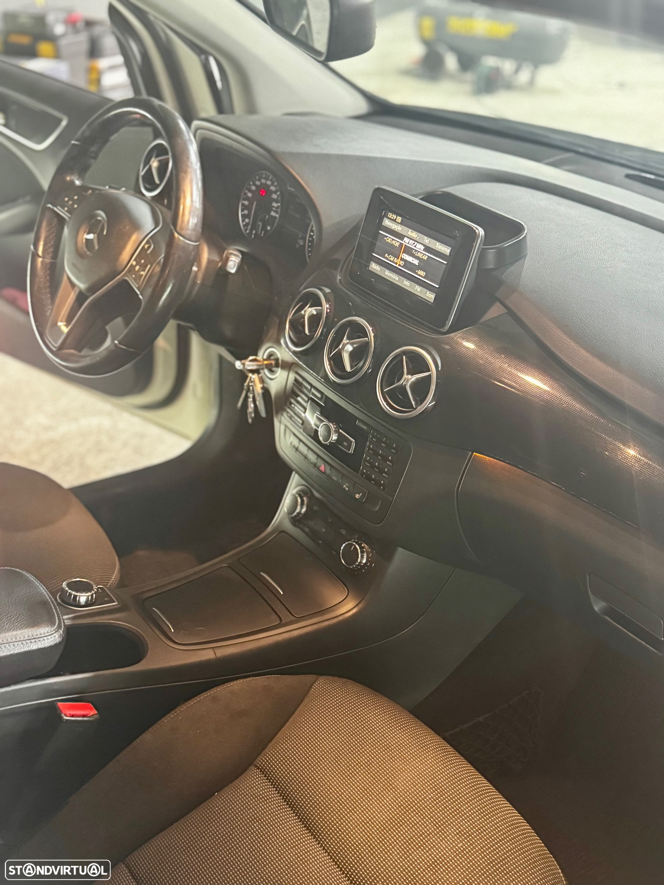 Mercedes-Benz B 180 CDI (BlueEFFICIENCY) 7G-DCT - 8