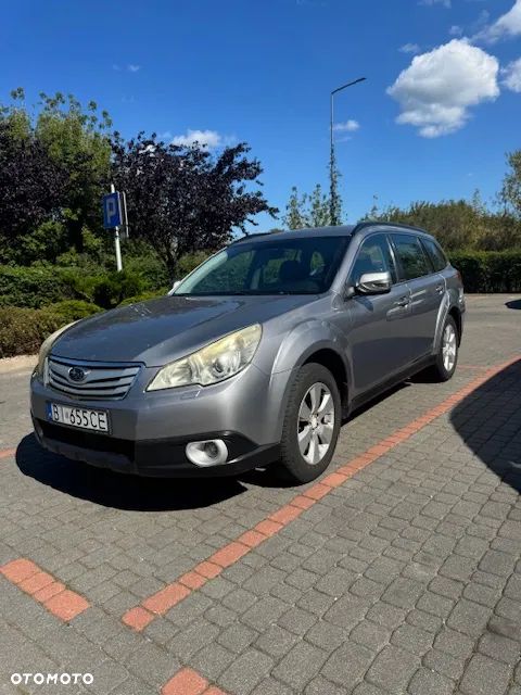 Subaru Outback - 1