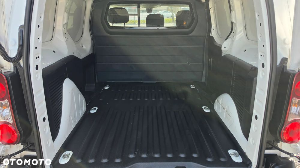 Peugeot Partner - 14