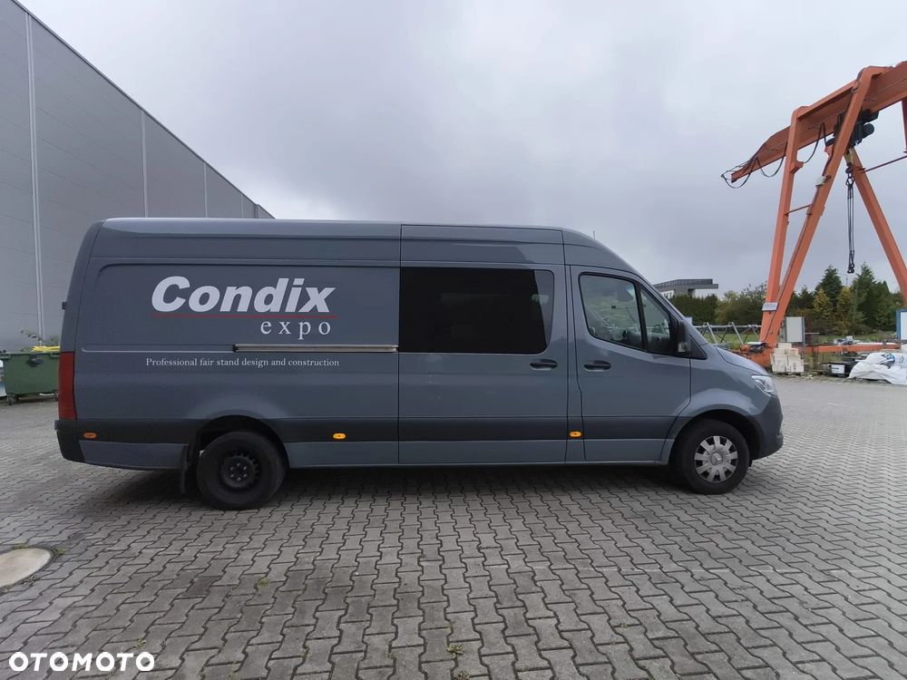 Mercedes-Benz Sprinter - 1