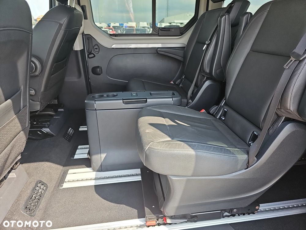 Renault Trafic Grand 2.0 dCi EDC - 24